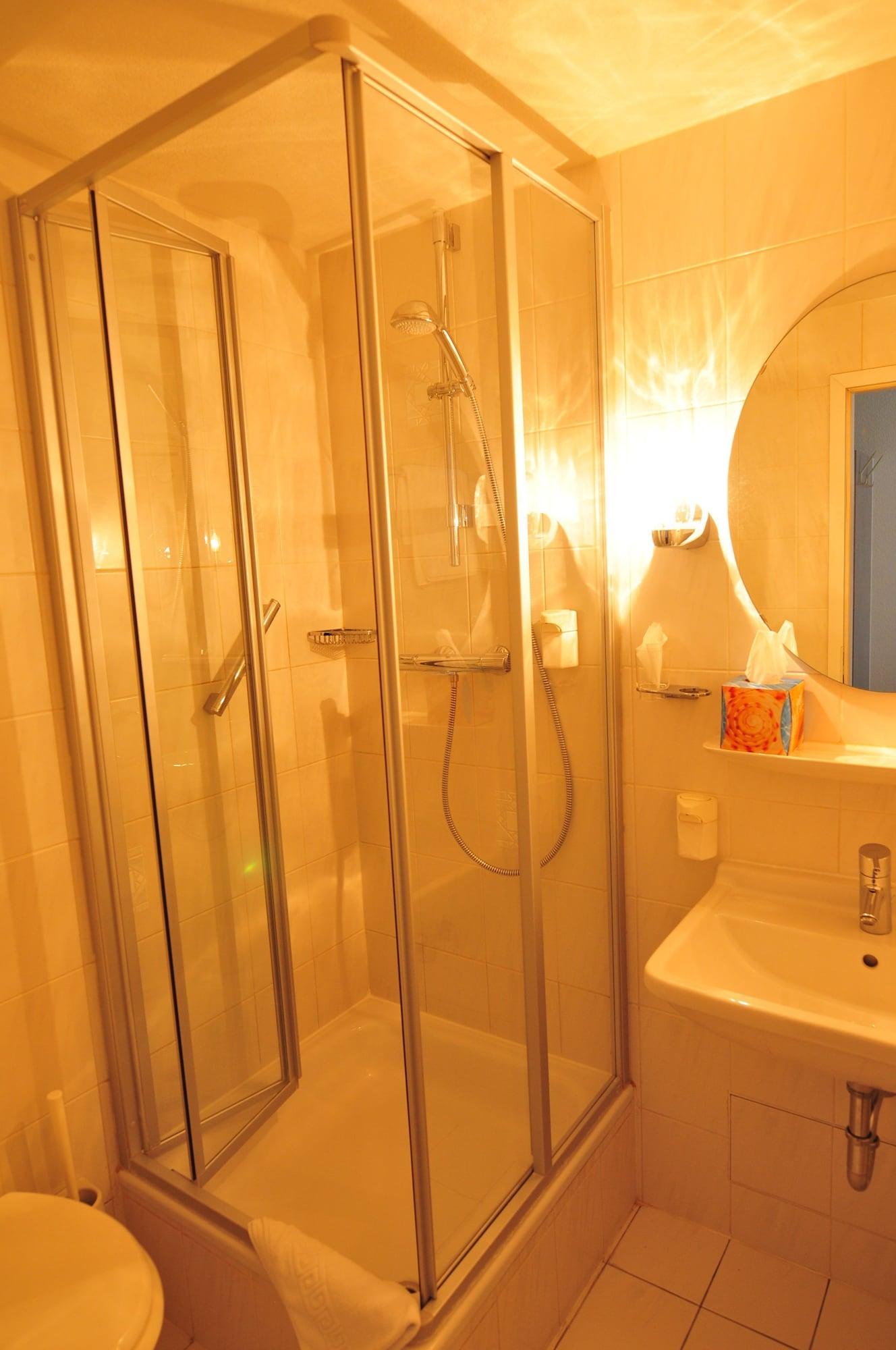 Ambassador Thecontinents Hotel Karlsruhe Bagian luar foto