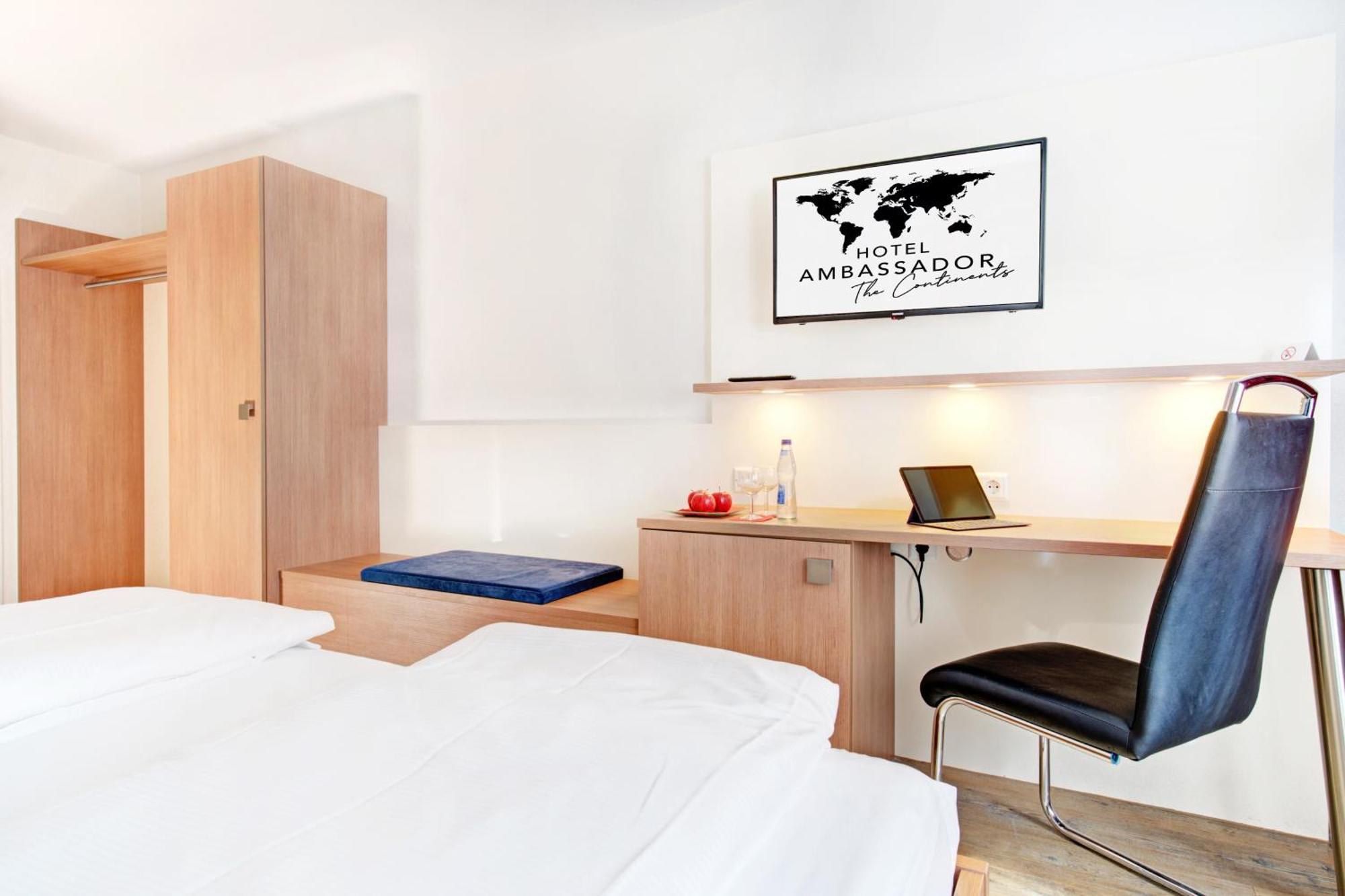 Ambassador Thecontinents Hotel Karlsruhe Bagian luar foto