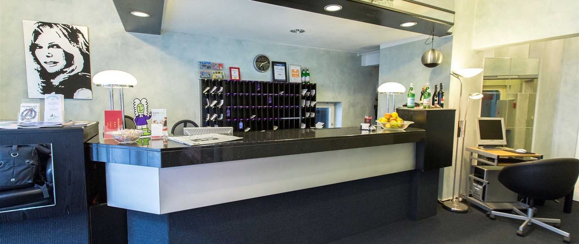 Ambassador Thecontinents Hotel Karlsruhe Bagian luar foto
